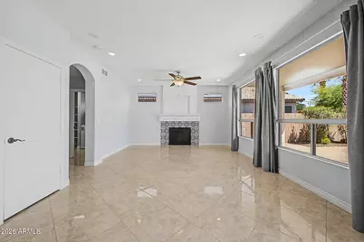 18835 N 16th Place, Phoenix, AZ 85024 - Photo 3