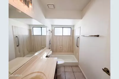318 W Kings Avenue, Phoenix, AZ 85023 - Photo 17