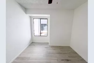 318 W Kings Avenue, Phoenix, AZ 85023 - Photo 15