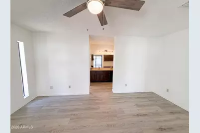 318 W Kings Avenue, Phoenix, AZ 85023 - Photo 9