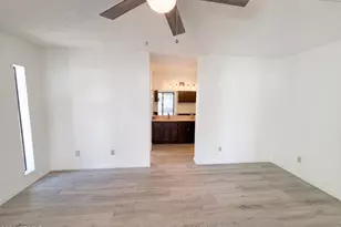 318 W Kings Ave, Phoenix, AZ 85023 - Photo 9