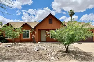 6143 W Del Rio St, Chandler, AZ 85226 - Photo 1