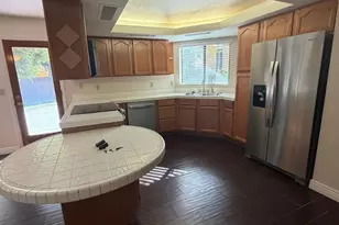 729 N Mallard St, Chandler, AZ 85226 - Photo 5