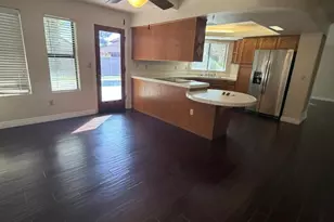 729 N Mallard St, Chandler, AZ 85226 - Photo 3
