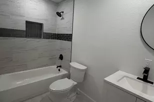 5821 W Elm St, Phoenix, AZ 85031 - Photo 7