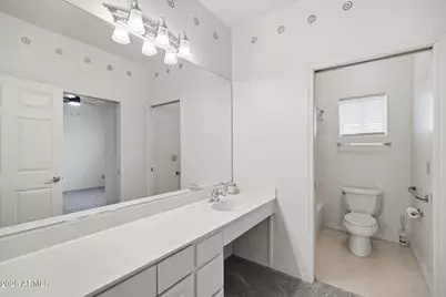 320 E Quail Court, Casa Grande, AZ 85122 - Photo 23