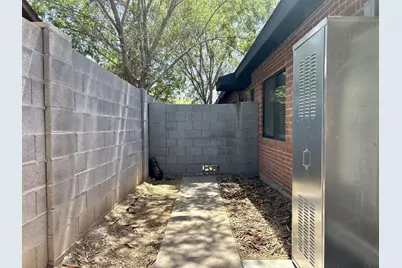 315 W Highland Avenue #Apt 1, Phoenix, AZ 85013 - Photo 17