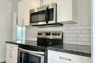 315 W Highland Ave, Phoenix, AZ 85013 - Photo 9