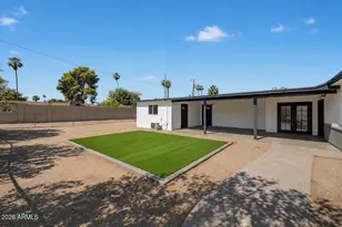 1147 E Flynn Ln, Phoenix, AZ 85014 - Photo 25