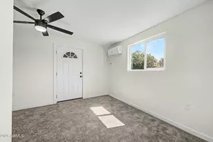 1147 E Flynn Ln, Phoenix, AZ 85014 - Photo 29