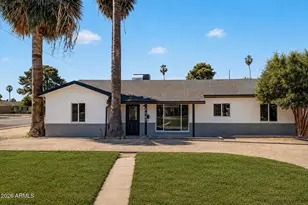 1147 E Flynn Ln, Phoenix, AZ 85014 - Photo 3