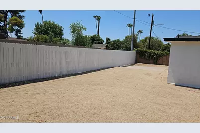 1147 E Flynn Lane, Phoenix, AZ 85014 - Photo 39