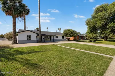 1147 E Flynn Lane, Phoenix, AZ 85014 - Photo 3