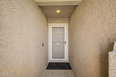 424 W Holstein Trail, San Tan Valley, AZ 85143 - Photo 7