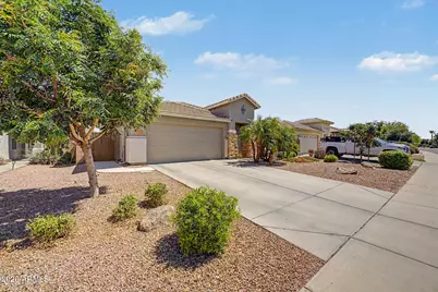 424 W Holstein Trail, San Tan Valley, AZ 85143 - Photo 3