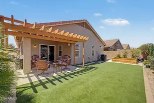 424 W Holstein Trail, San Tan Valley, AZ 85143 - Photo 35