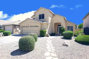 842 N Naples Dr, Chandler, AZ 85226 - Photo 3