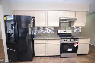 842 N Naples Dr, Chandler, AZ 85226 - Photo 17
