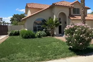 3820 S Acacia Ct, Chandler, AZ 85248 - Photo 3