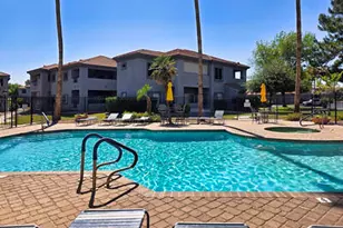 7401 W Arrowhead Clubhouse Dr, Glendale, AZ 85308 - Photo 47