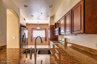 7401 W Arrowhead Clubhouse Drive #2035, Glendale, AZ 85308 - Photo 13