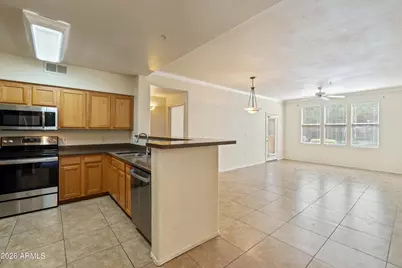 20100 N 78th Place #1110, Scottsdale, AZ 85255 - Photo 3