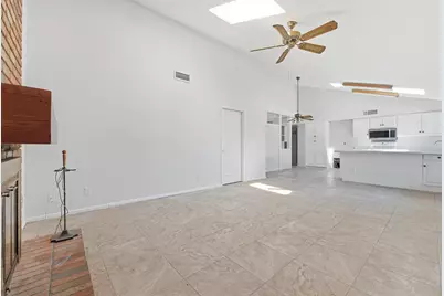 4047 W Sweetwater Avenue, Phoenix, AZ 85029 - Photo 3