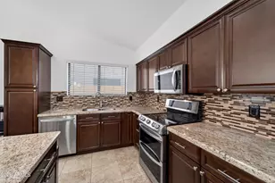 22625 N 30th Ave, Phoenix, AZ 85027 - Photo 11