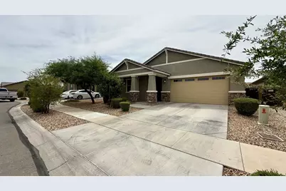 18847 W Desert Hills Drive, Surprise, AZ 85388 - Photo 3