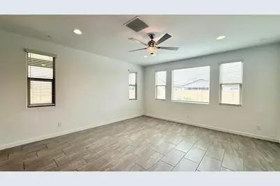 18847 W Desert Hills Drive, Surprise, AZ 85388 - Photo 13