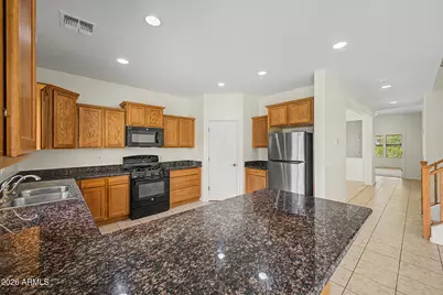 10215 E Starion Avenue, Mesa, AZ 85212 - Photo 13
