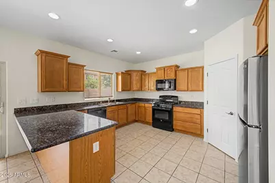 10215 E Starion Avenue, Mesa, AZ 85212 - Photo 15