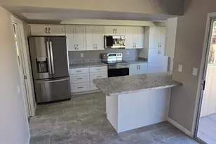 9706 W Long Hills Dr, Sun City, AZ 85351 - Photo 17
