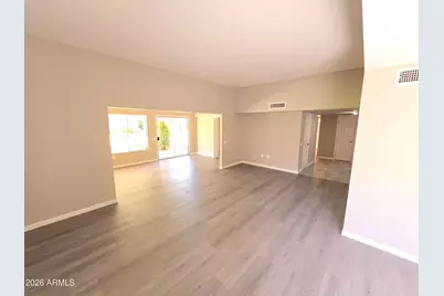9706 W Long Hills Drive, Sun City, AZ 85351 - Photo 5