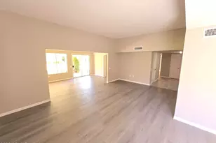9706 W Long Hills Dr, Sun City, AZ 85351 - Photo 5