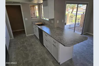 9706 W Long Hills Drive, Sun City, AZ 85351 - Photo 13