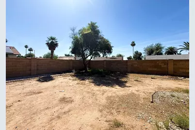 10027 N 34th Lane, Phoenix, AZ 85051 - Photo 29