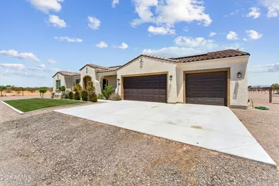 21240 W Morning Vista Drive, Wittmann, AZ 85361 - Photo 15