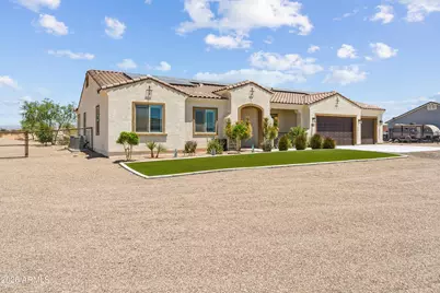 21240 W Morning Vista Drive, Wittmann, AZ 85361 - Photo 5