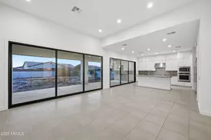 23956 S 218th Pl, Queen Creek, AZ 85142 - Photo 17