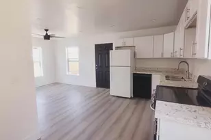 7263 W College Dr, Phoenix, AZ 85033 - Photo 11