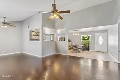 9716 N 55th Avenue, Glendale, AZ 85302 - Photo 7