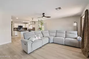 7830 S 26th St, Phoenix, AZ 85042 - Photo 9