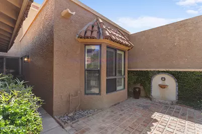 10805 N 9th Place, Phoenix, AZ 85020 - Photo 3