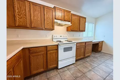 8062 N 109th Drive, Peoria, AZ 85345 - Photo 7