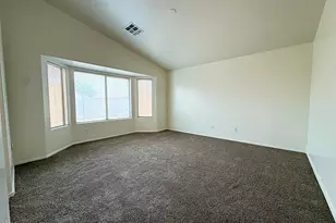 8062 N 109th Dr, Peoria, AZ 85345 - Photo 13