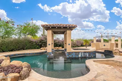 3817 E Tracker Trail, Phoenix, AZ 85050 - Photo 5