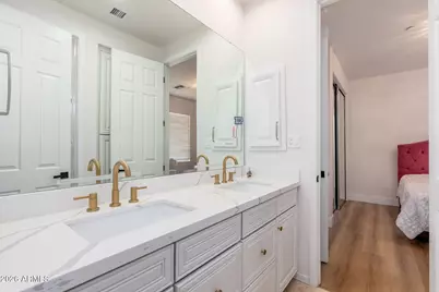 3817 E Tracker Trail, Phoenix, AZ 85050 - Photo 41