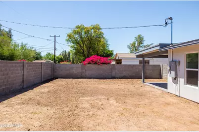 5745 N 13th Place, Phoenix, AZ 85014 - Photo 33