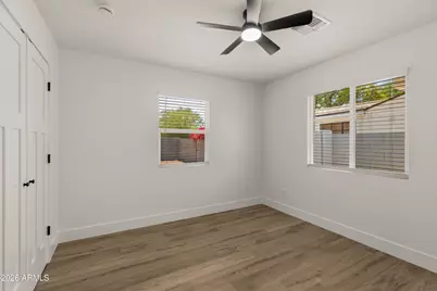 5745 N 13th Place, Phoenix, AZ 85014 - Photo 23